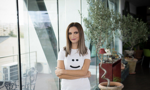 Lumea o stie ca „Andressa” si „mana dreapta a Andrei Maruta”. Andreea Retea, o bloggerita de succes si o mamica discreta