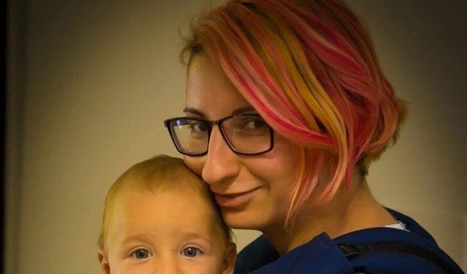 Ana-Maria Zamfir face mamicile frumoase si copiii fericiti, in acelasi timp. Cum e la salonul child friendly Yummy Mummy