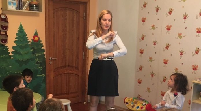 Andreea Deconescu, directoare de gradinita, dezvaluie care sunt calitatile educatoarei ideale si care e varsta potrivita pentru a intra in colectivitate