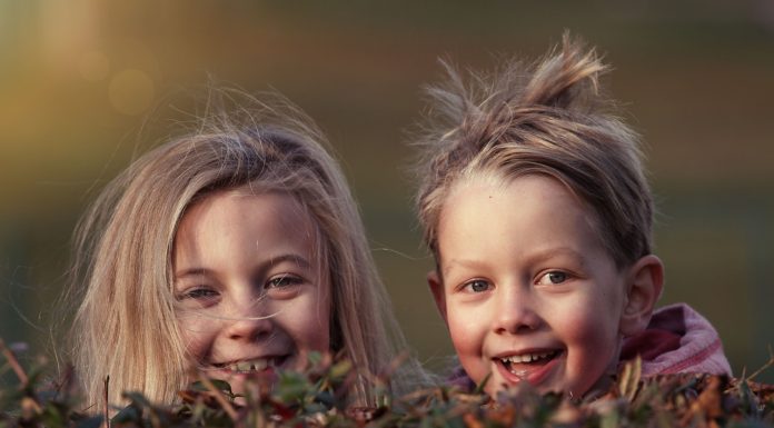 Circ total. Cat dureaza pana ies cu doi copii din casa