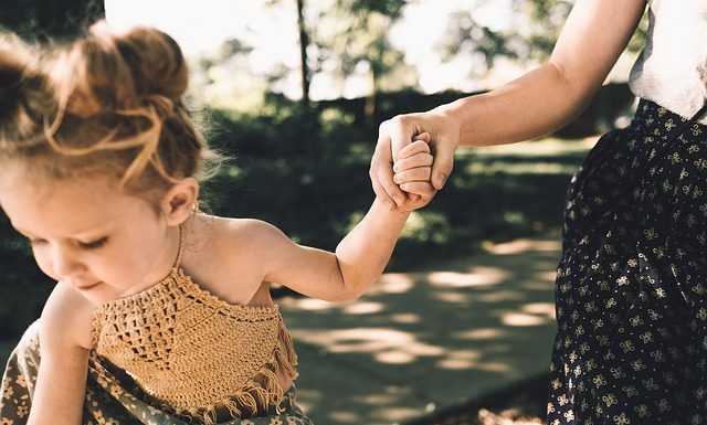 Lucruri pe care “nu ai voie” sa le faci cand esti mama